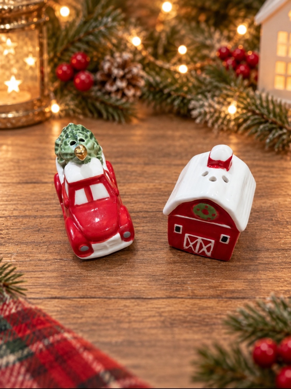 Cracker Barrel Mini Red and White Ceramic Truck & Barn Salt and Pepper Set
